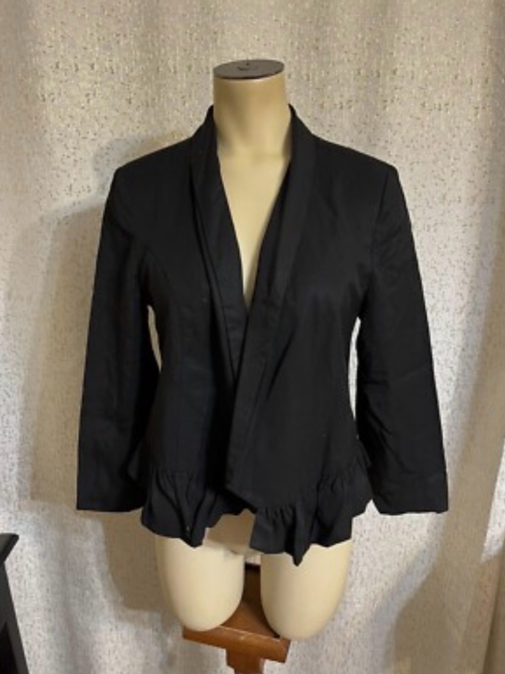 Anthropologie Cartonnier Calvin ruffle hem blazer. - Picture 2 of 7